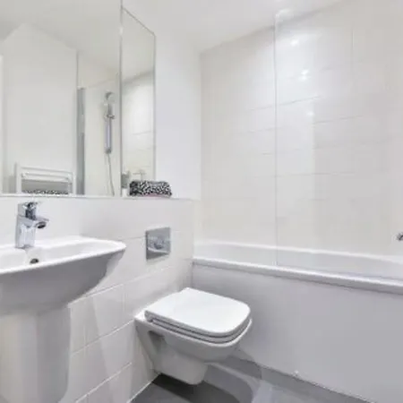 Sapphire 2 Bedroom Penthouse Bradford (West Yorkshire)